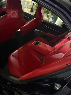 تۆیۆتا کامری